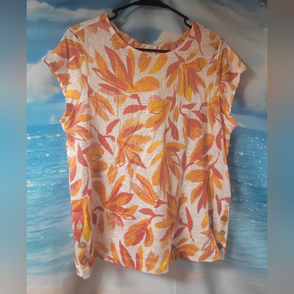 Cynthia Rowley NWT Linen Floral Print Women's‎ Top Size Medium